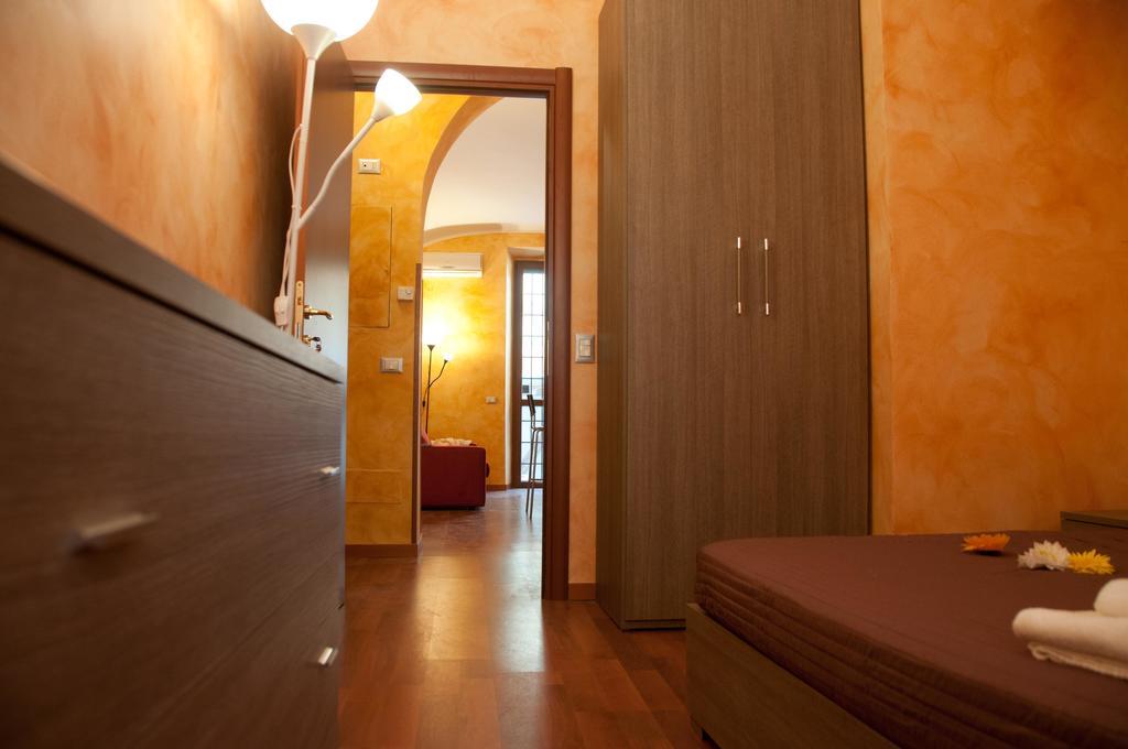 Ferienwohnung Lucky Domus Esquilino Rom Zimmer foto